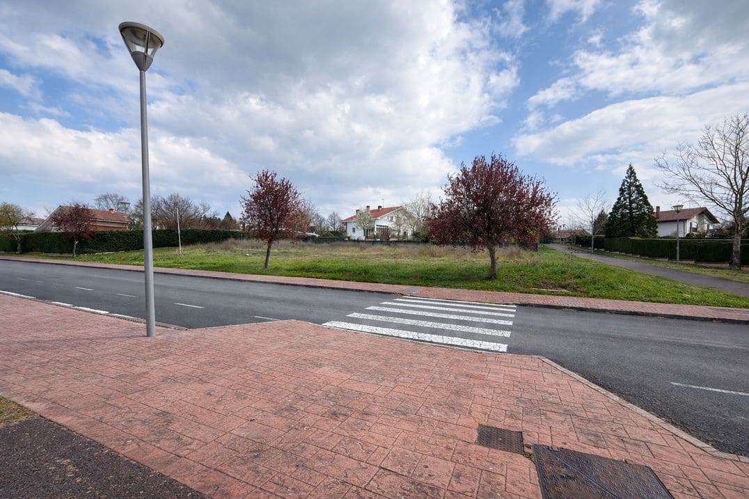 Building Plot for sale in Vitoria-Gasteiz - € 290,000 (Ref: 10085407)