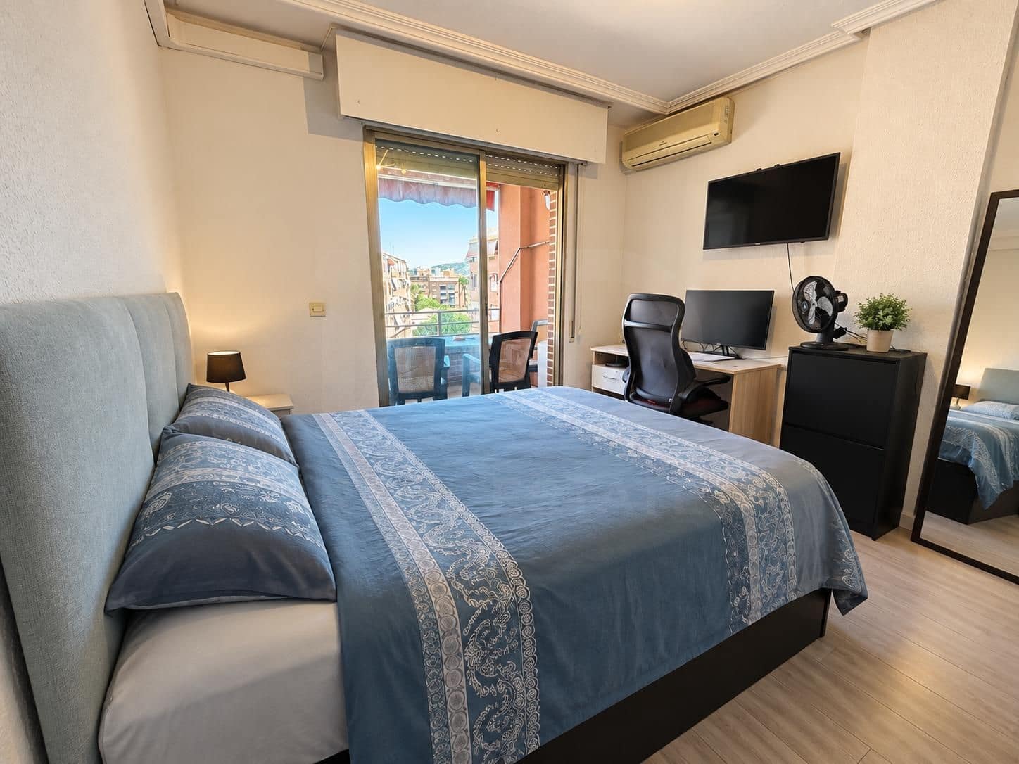 3 soveværelse Lejlighed til salg i Alicante by med garage - € 229.000 (Ref: 10085408)