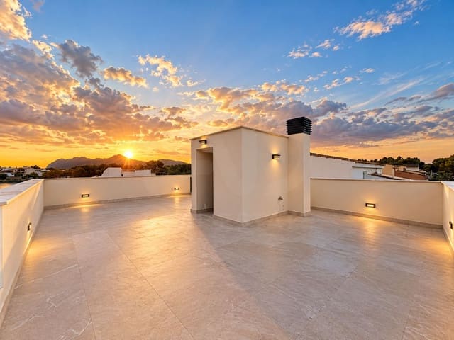 3 bedroom Terraced Villa for sale in Alcúdia with pool - € 1,700,000 (Ref: 10085413)
