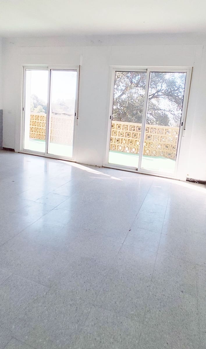 5 sovrum Hus till salu i Lloret de Mar med pool garage - 399 000 € (Ref: 10085414)