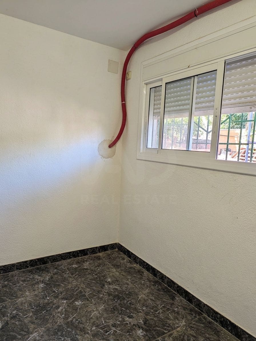 1 quarto Quinta/Casa Rural para venda em Torrelles de Foix - 68 000 € (Ref: 10085415)