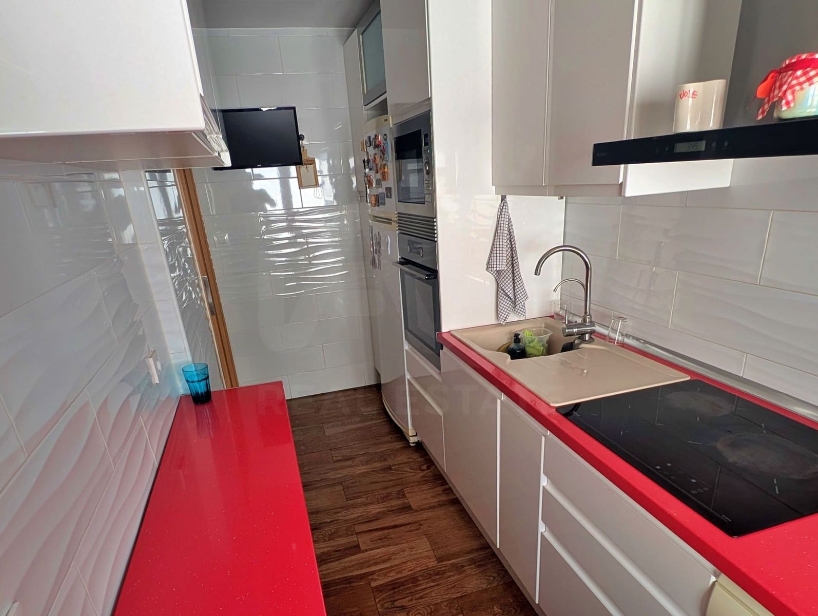 4 makuuhuone Rivitalo myytävänä paikassa Los Cuarteros mukana 
autotalli - 261 000 € (Ref: 10085418)