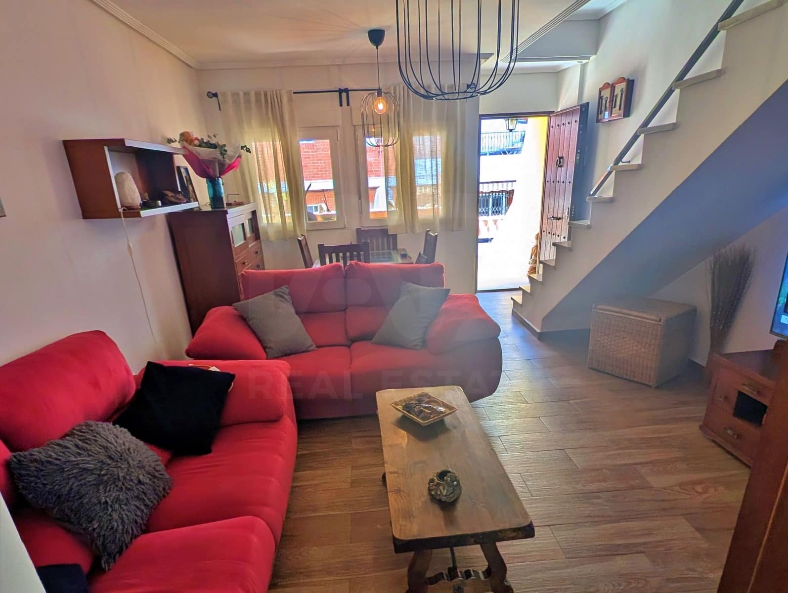 4 makuuhuone Rivitalo myytävänä paikassa Los Cuarteros mukana 
autotalli - 261 000 € (Ref: 10085418)