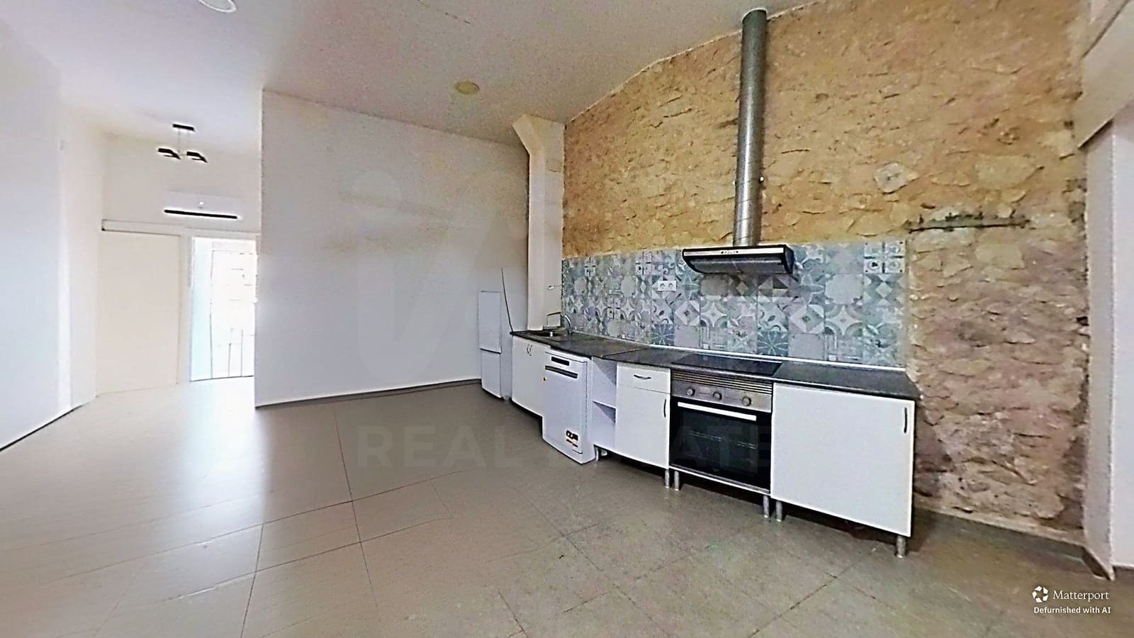 2 sovrum Kommersiell till salu i Alicante stad - 93 000 € (Ref: 10085419)