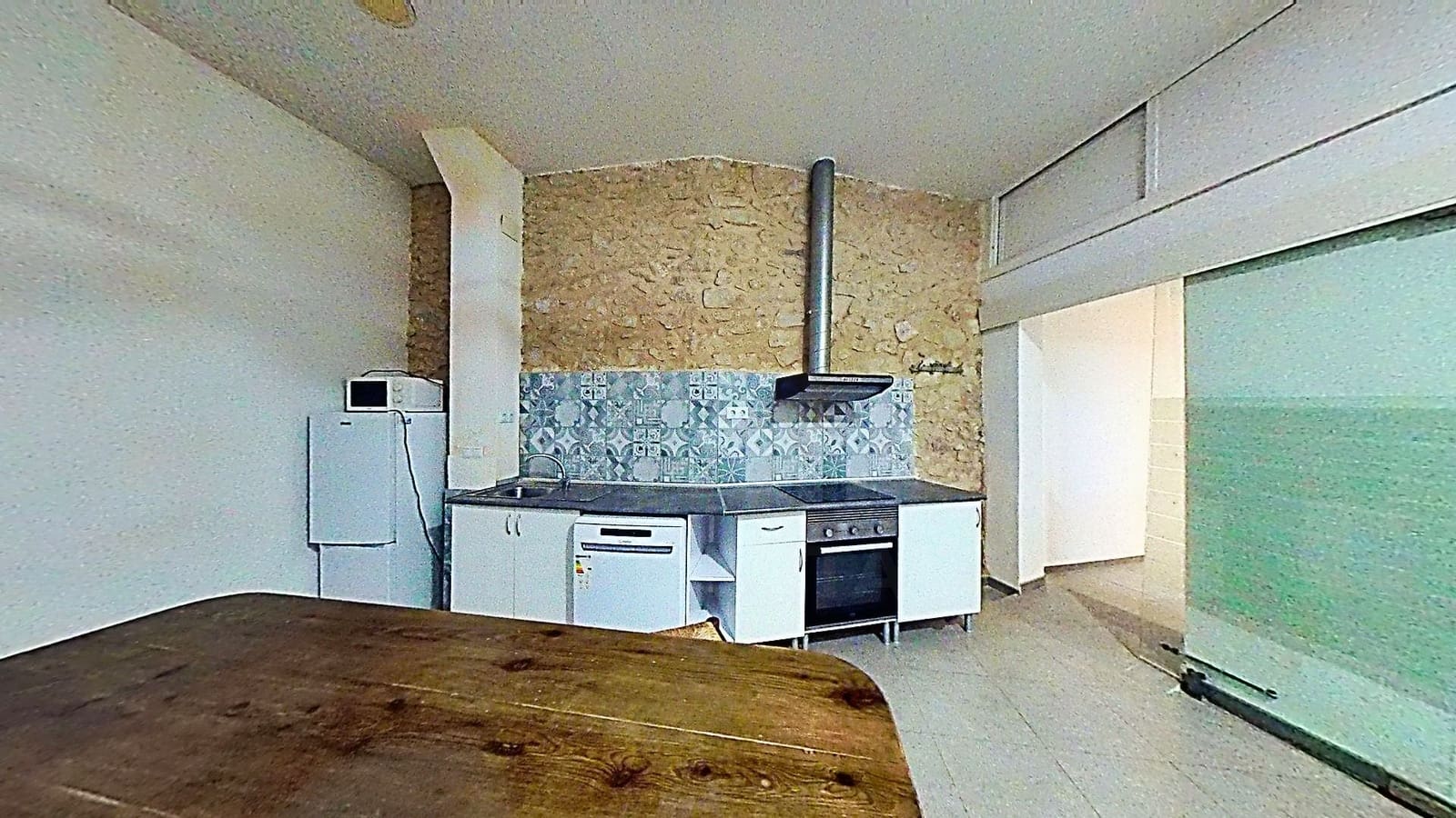 2 bedroom Commercial for sale in Alicante / Alacant city - € 93,000 (Ref: 10085419)