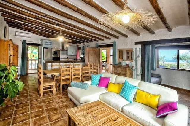 9 slaapkamer Finca/Landhuis te koop in El Rubial, Aguilas met zwembad garage - € 989.000 (Ref: 10086077)