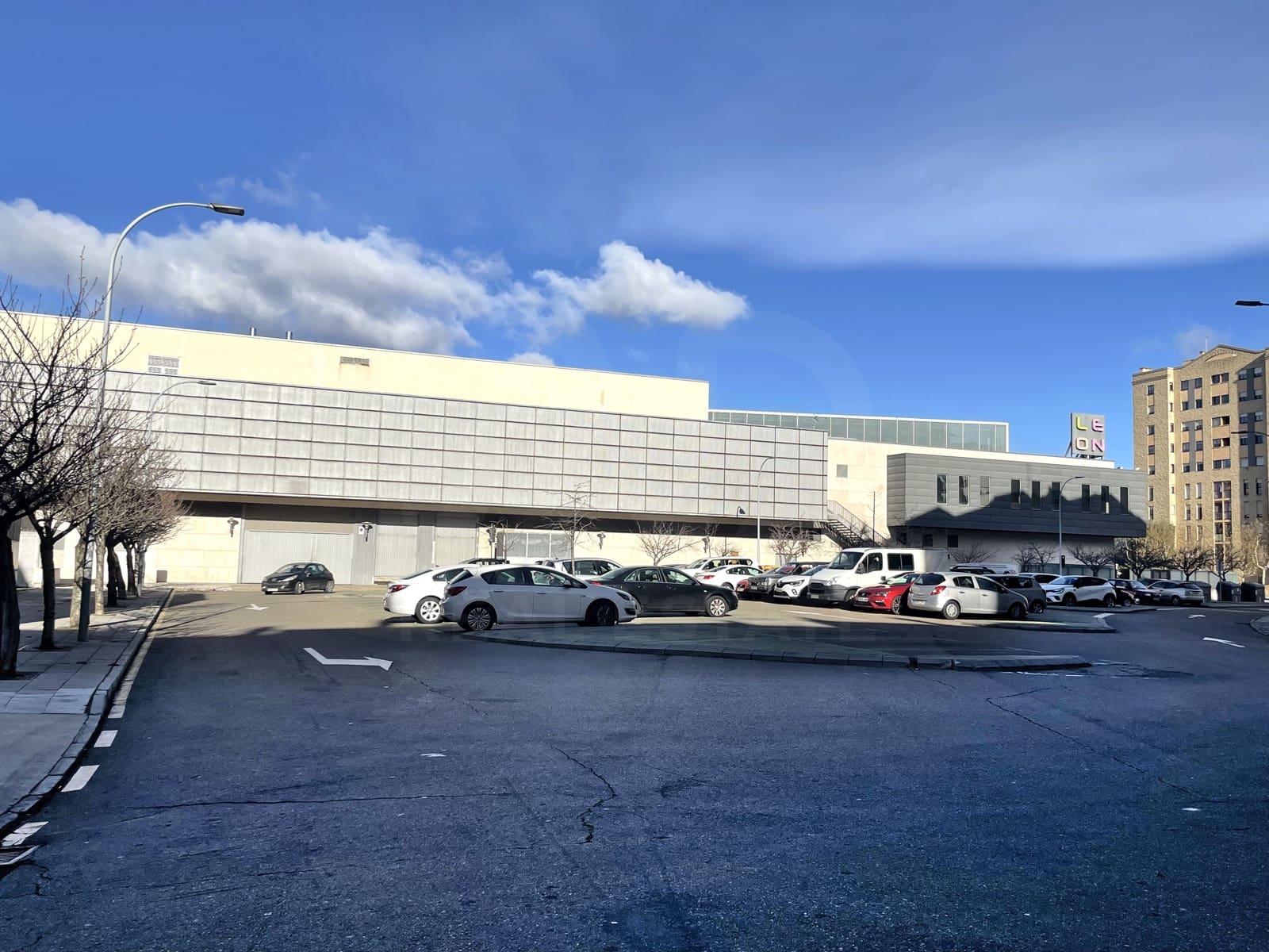 Commercial for sale in Leon city - € 94,000 (Ref: 10086766)