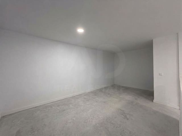 1 bedroom Commercial for rent in Dénia - € 1,000 (Ref: 10086768)