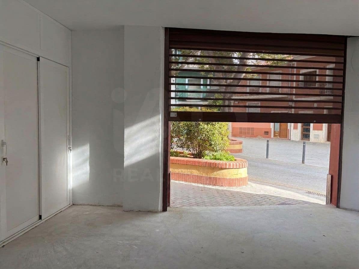 1 bedroom Commercial for rent in Denia - € 1,000 (Ref: 10086768)
