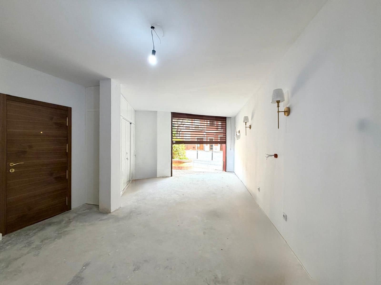 1 bedroom Commercial for rent in Denia - € 1,000 (Ref: 10086768)
