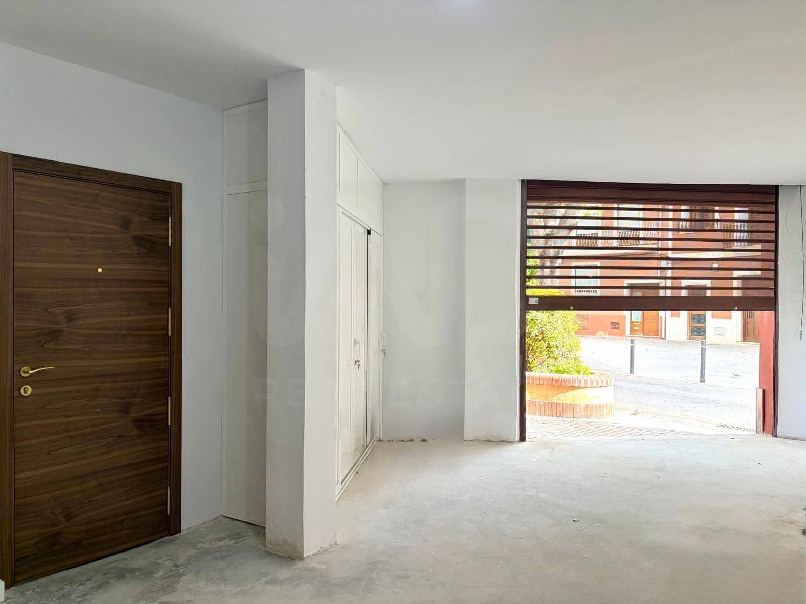 1 bedroom Commercial for rent in Denia - € 1,000 (Ref: 10086768)