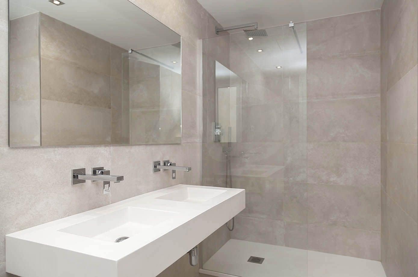 3 slaapkamer Appartement te huur in Barcelona stad - € 2.920 (Ref: 10086769)