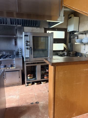 Commerciale in vendita in León città - 220.000 € (Rif: 10086771)
