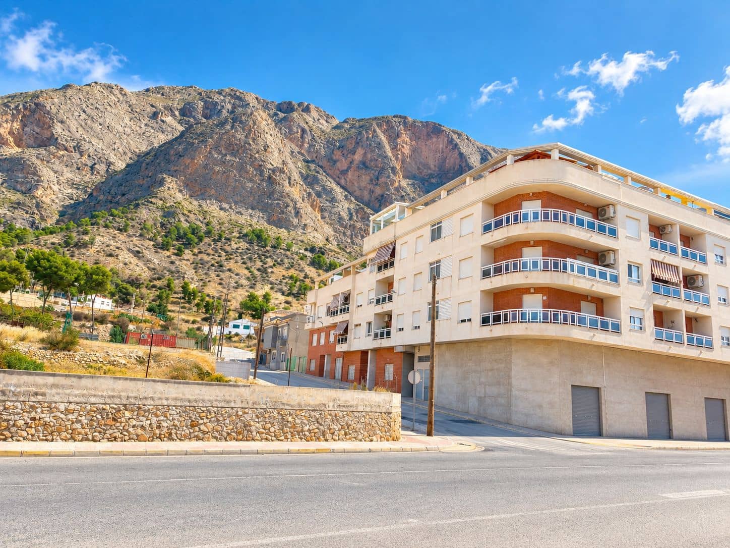 Appartamento in vendita in Redovan con piscina garage - 134.000 € (Rif: 10088738)