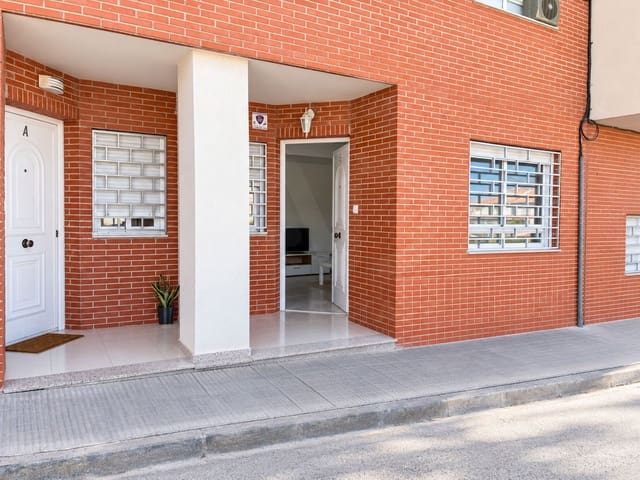 Apartament na sprzedaż w Redován z basenem garażem - 134 000 € (Ref: 10088738)