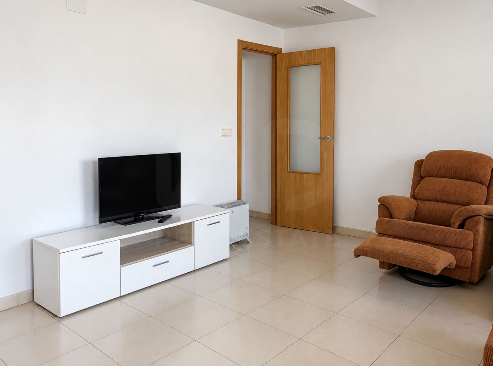 Appartamento in vendita in Redovan con piscina garage - 134.000 € (Rif: 10088738)