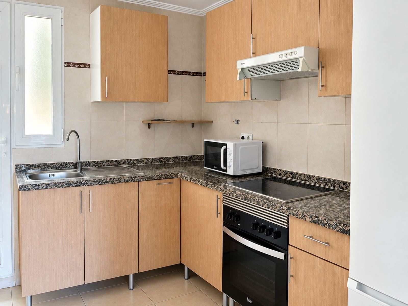 Appartamento in vendita in Redovan con piscina garage - 134.000 € (Rif: 10088738)