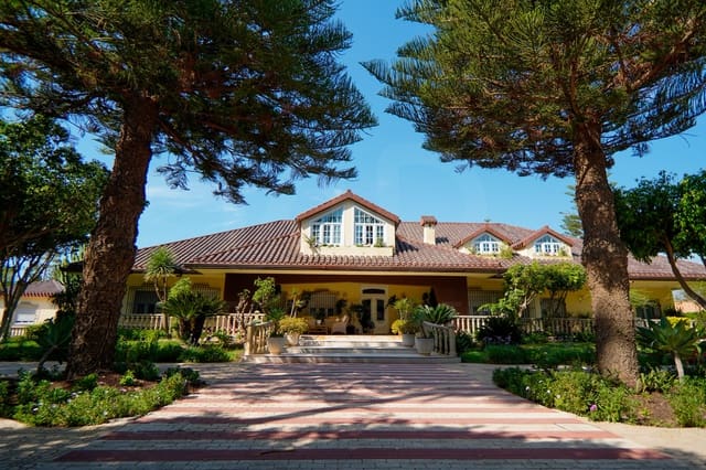 5 slaapkamer Villa te koop in La Palma, Cartagena met garage - € 4.600.000 (Ref: 10088745)
