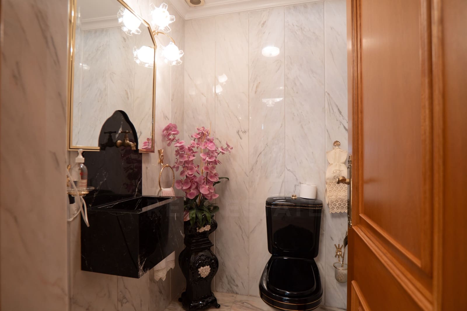 5 slaapkamer Villa te koop in La Palma met garage - € 4.600.000 (Ref: 10088745)