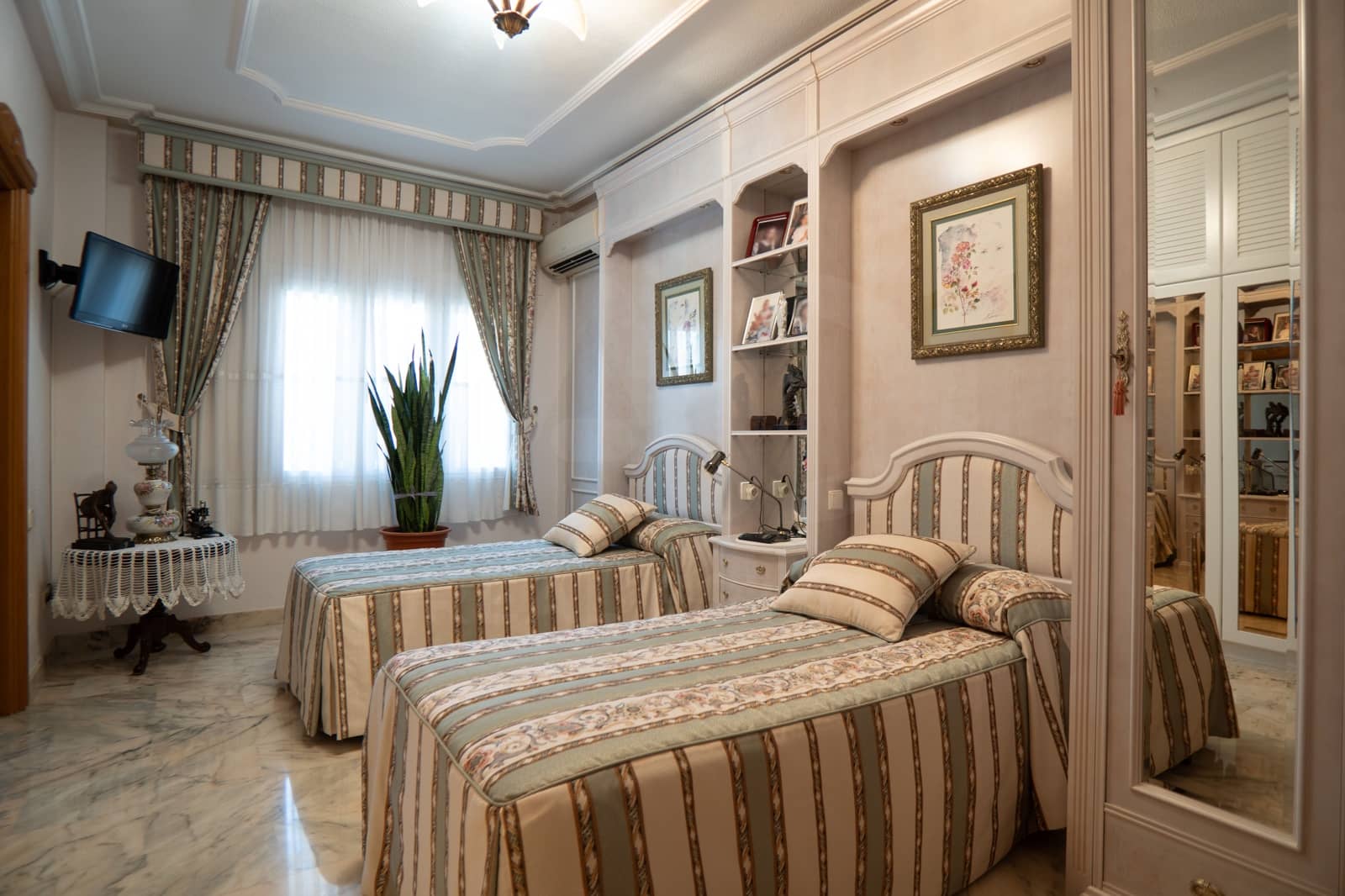 5 slaapkamer Villa te koop in La Palma met garage - € 4.600.000 (Ref: 10088745)