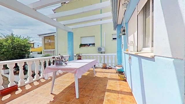 4 sovrum Radhus till salu i Costur med garage - 189 500 € (Ref: 10088748)