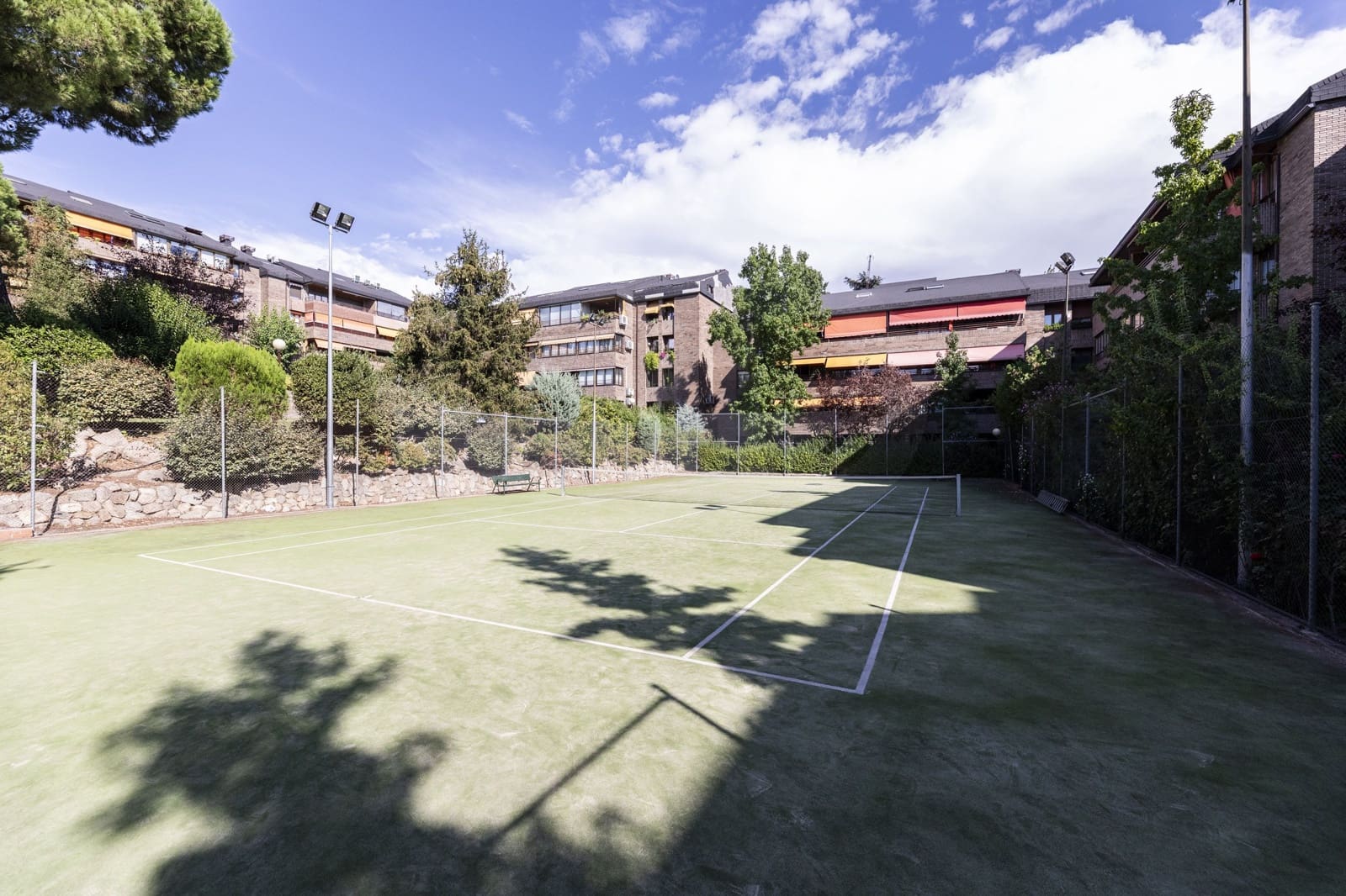 4 Zimmer Apartment zu verkaufen in Las Rozas de Madrid - 850.000 € (Ref: 10088749)