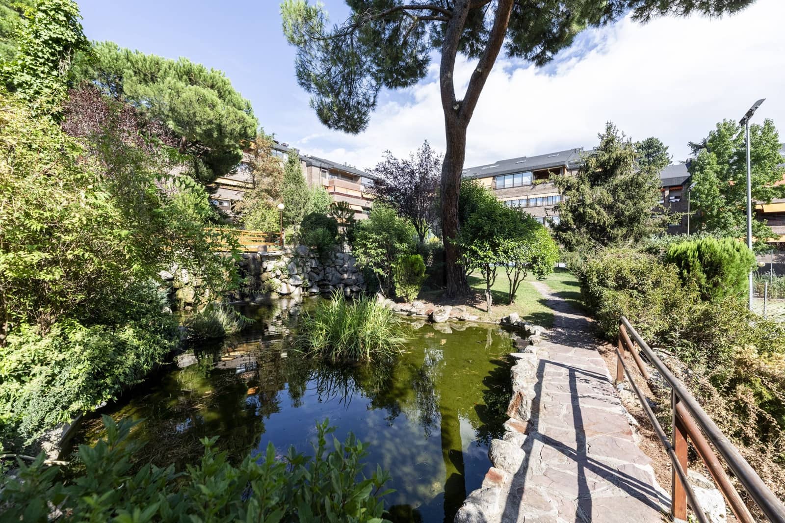 4 Zimmer Apartment zu verkaufen in Las Rozas de Madrid - 850.000 € (Ref: 10088749)
