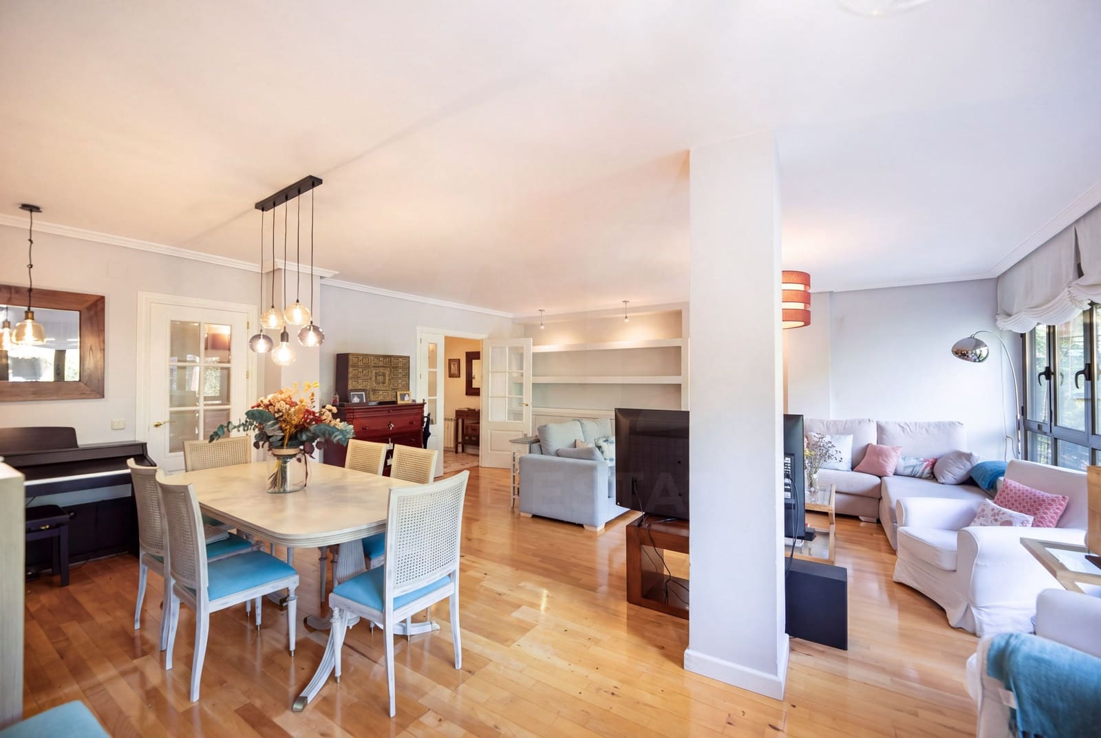 4 Zimmer Apartment zu verkaufen in Las Rozas de Madrid - 850.000 € (Ref: 10088749)