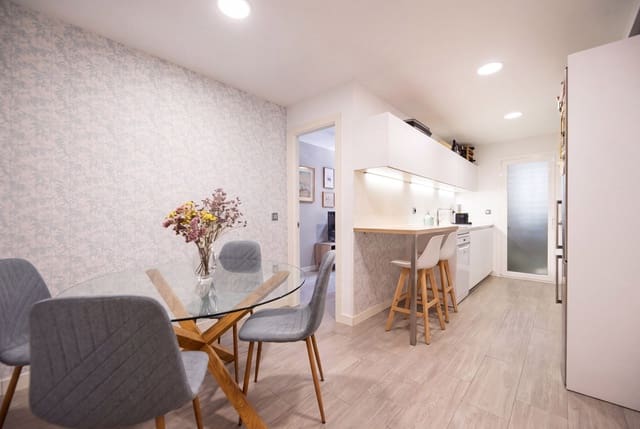4 Zimmer Apartment zu verkaufen in Las Rozas de Madrid - 850.000 € (Ref: 10088749)