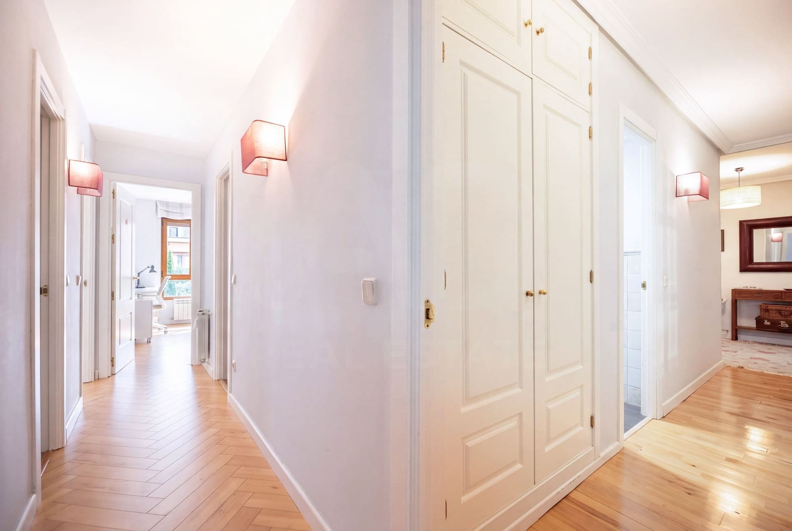 4 Zimmer Apartment zu verkaufen in Las Rozas de Madrid - 850.000 € (Ref: 10088749)