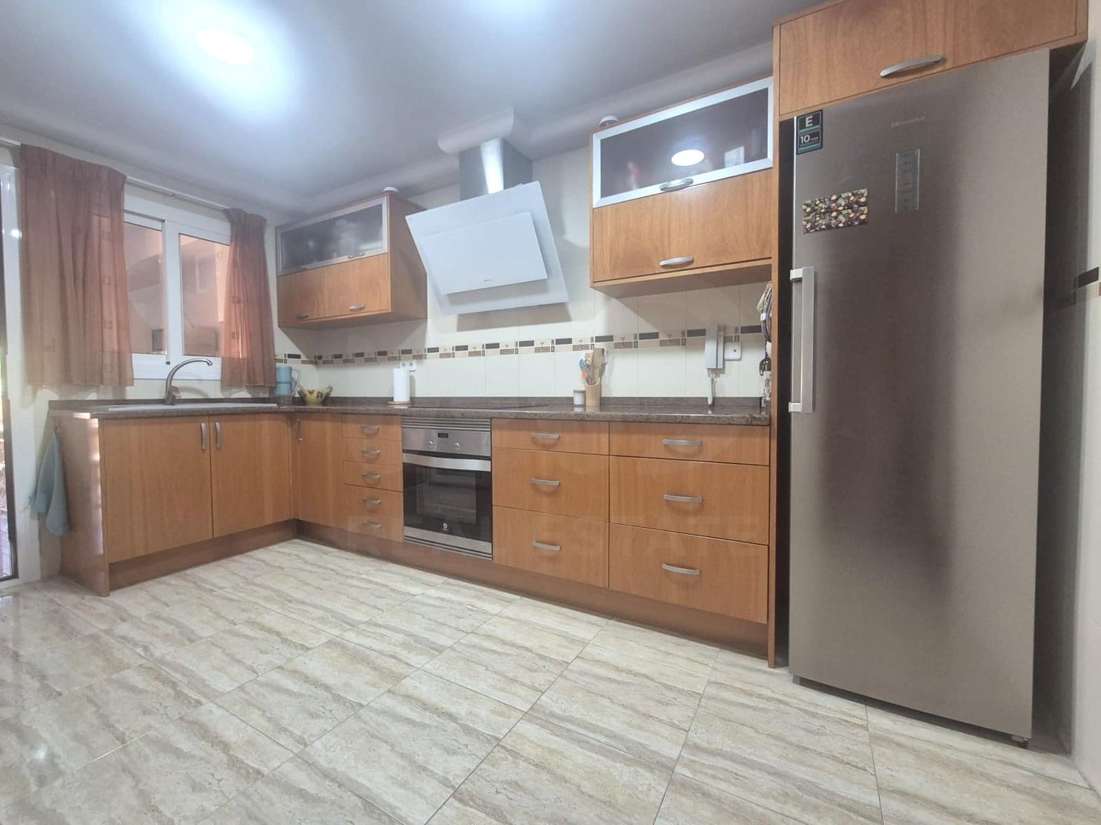 4 bedroom Terraced Villa for sale in Pego with garage - € 349,000 (Ref: 10088754)