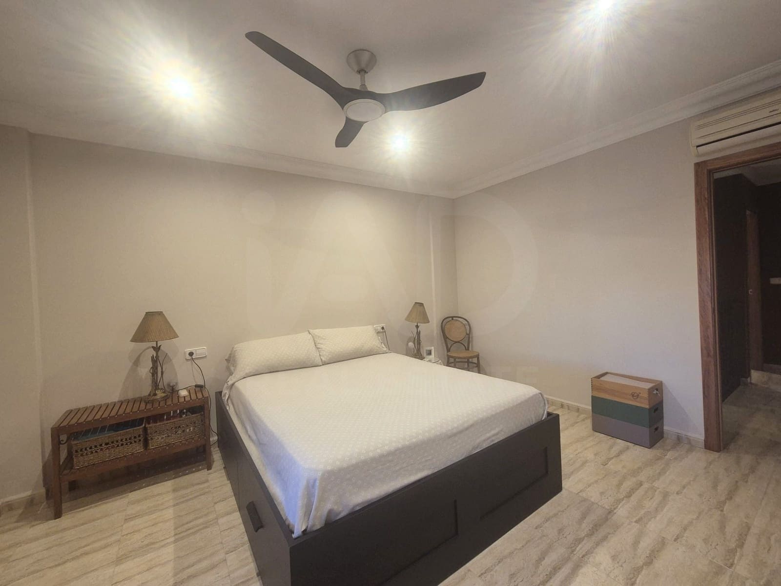 4 bedroom Terraced Villa for sale in Pego with garage - € 349,000 (Ref: 10088754)