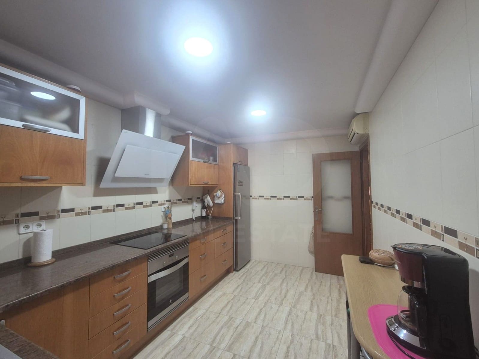4 bedroom Terraced Villa for sale in Pego with garage - € 349,000 (Ref: 10088754)
