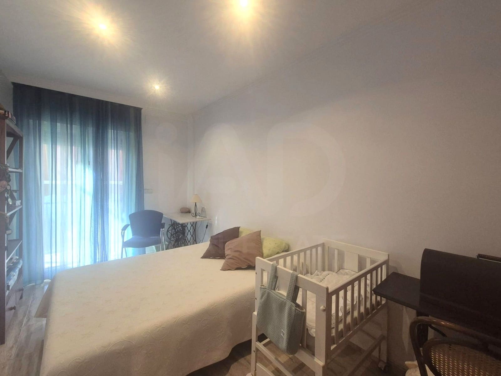 4 bedroom Terraced Villa for sale in Pego with garage - € 349,000 (Ref: 10088754)