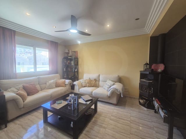 4 quarto Moradia em Banda para venda em Pego com garagem - 349 000 € (Ref: 10088754)