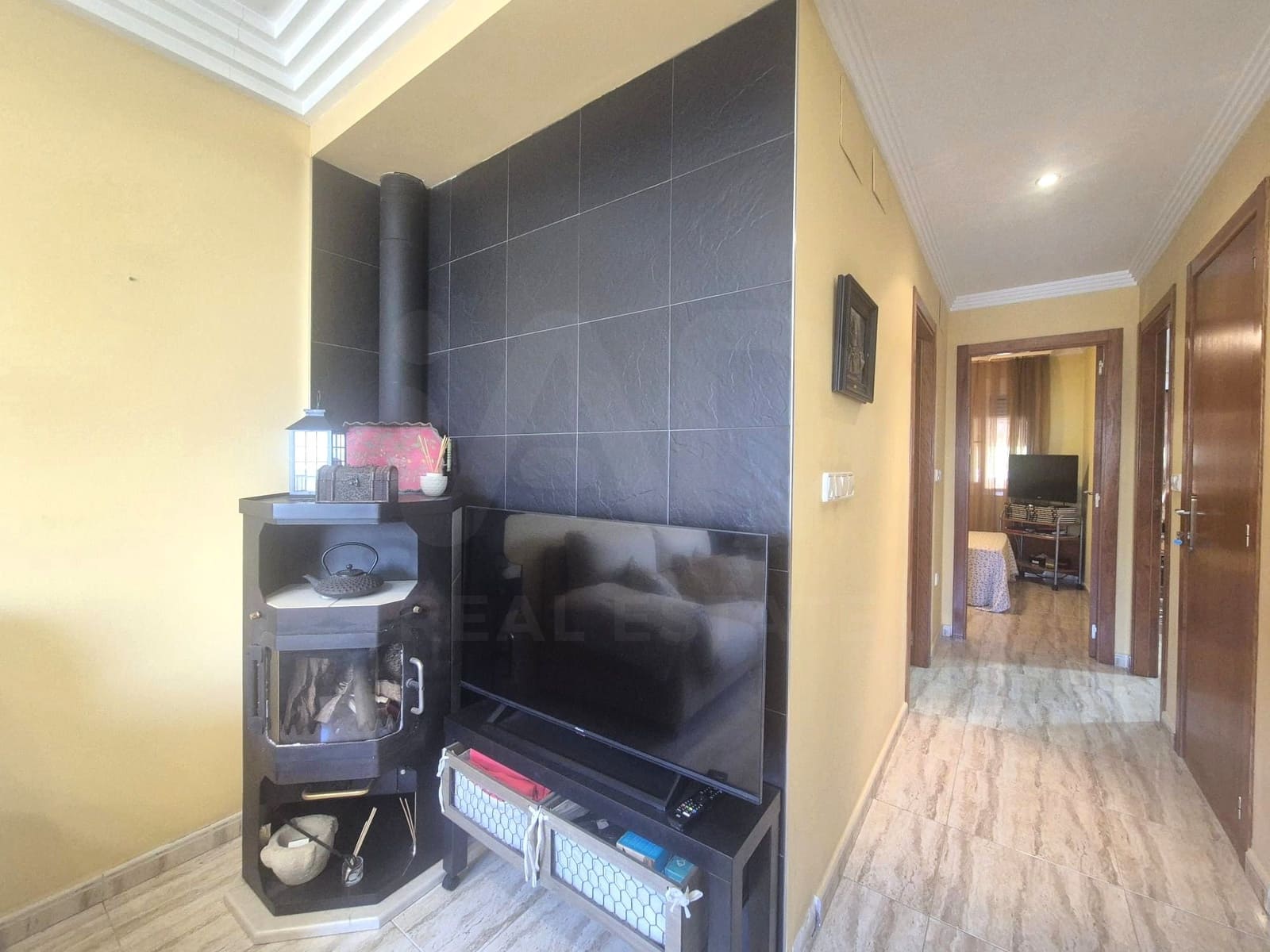 4 bedroom Terraced Villa for sale in Pego with garage - € 349,000 (Ref: 10088754)