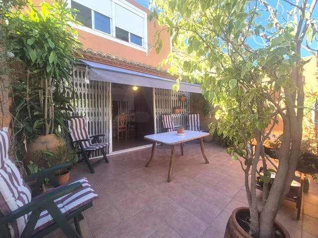 4 quarto Moradia em Banda para venda em Pego com garagem - 349 000 € (Ref: 10088754)