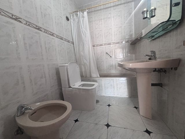 6 Zimmer Villa zu verkaufen in Lepe mit Pool Garage - 495.000 € (Ref: 10088755)
