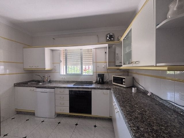 6 Zimmer Villa zu verkaufen in La Antilla, Lepe mit Pool Garage - 495.000 € (Ref: 10088755)