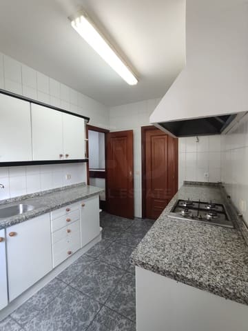 Erhverv til salg i Astorga - € 235.000 (Ref: 10088758)