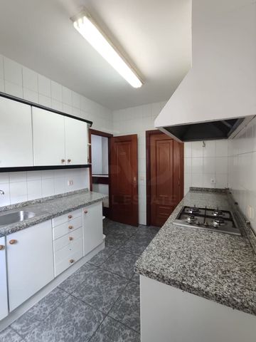 Commercial for sale in Astorga - € 235,000 (Ref: 10088758)