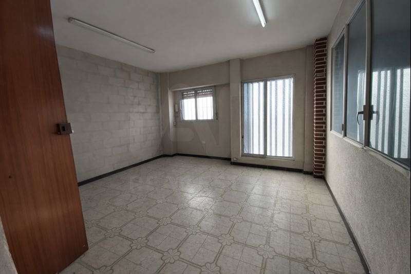 3 makuuhuone Kaupallinen myytävänä paikassa Murcia kaupunki - 160 000 € (Ref: 10089573)