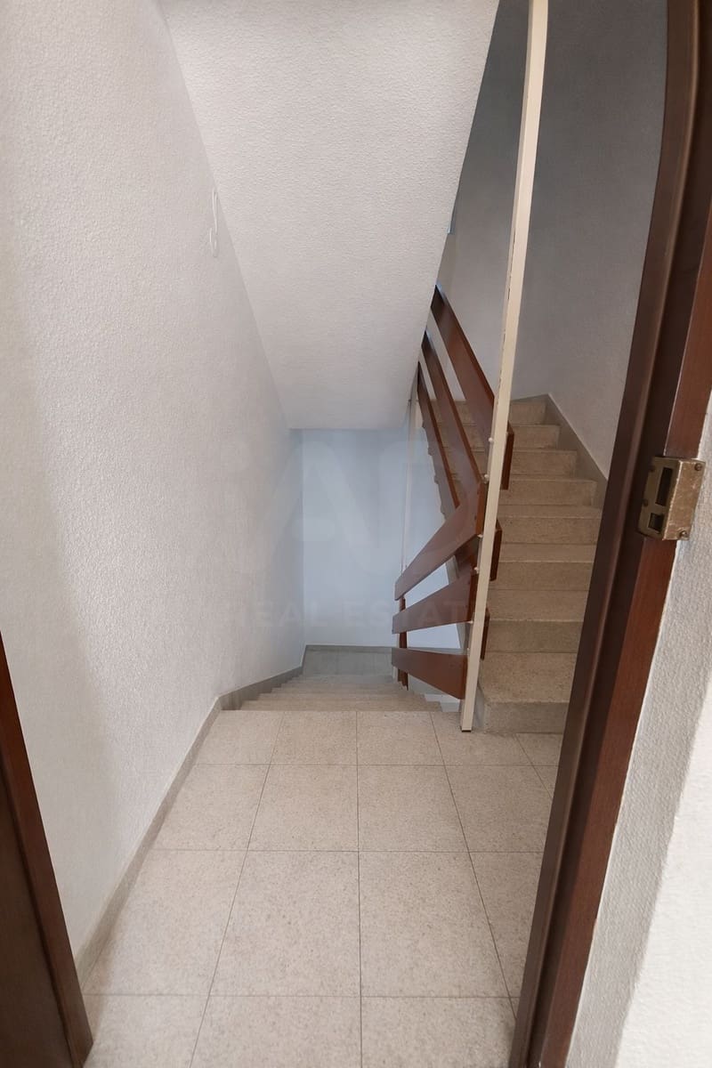 3 makuuhuone Kaupallinen myytävänä paikassa Murcia kaupunki - 160 000 € (Ref: 10089573)