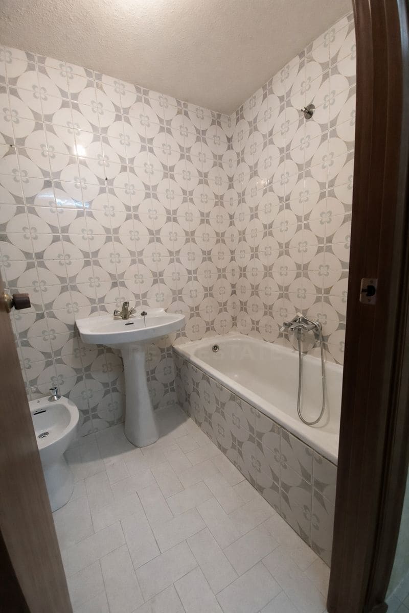 3 makuuhuone Kaupallinen myytävänä paikassa Murcia kaupunki - 160 000 € (Ref: 10089573)