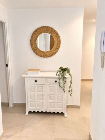 3 soveværelse Lejlighed til leje i Puerto de Mazarron, Mazarrón - € 600 (Ref: 10089575)