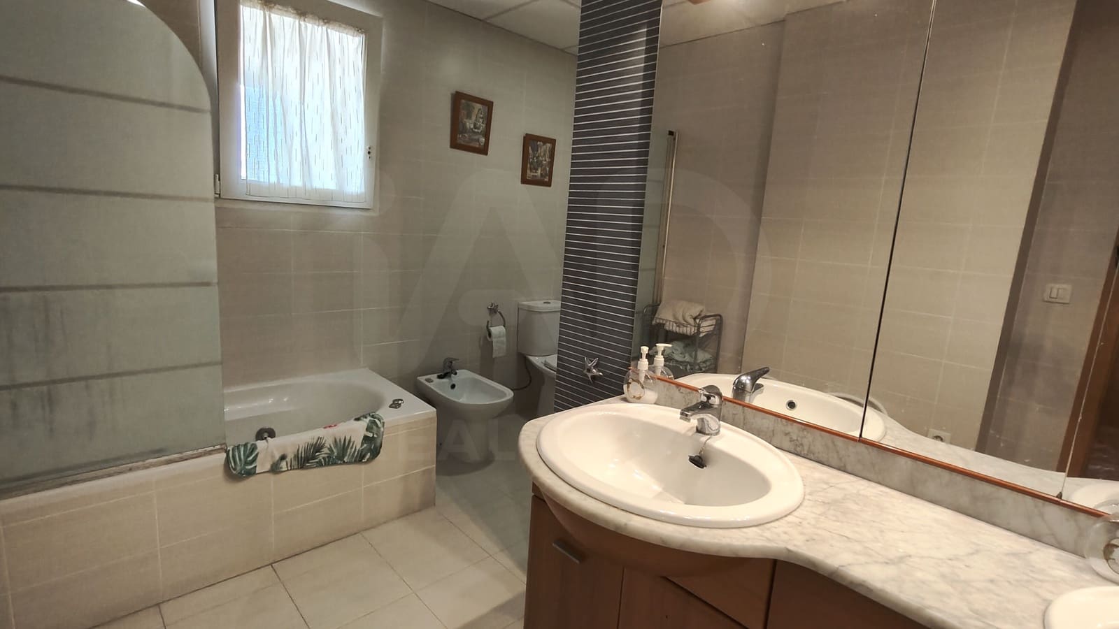 5 sypialnia Apartament na sprzedaż w Vila-real z garażem - 480 000 € (Ref: 10090009)