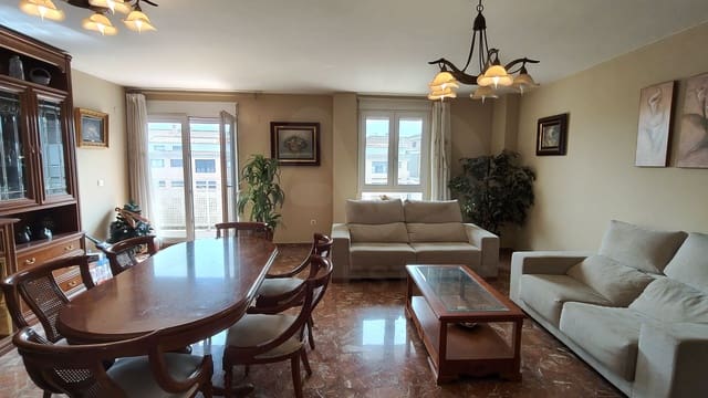 5 sypialnia Apartament na sprzedaż w Vila-real z garażem - 480 000 € (Ref: 10090009)