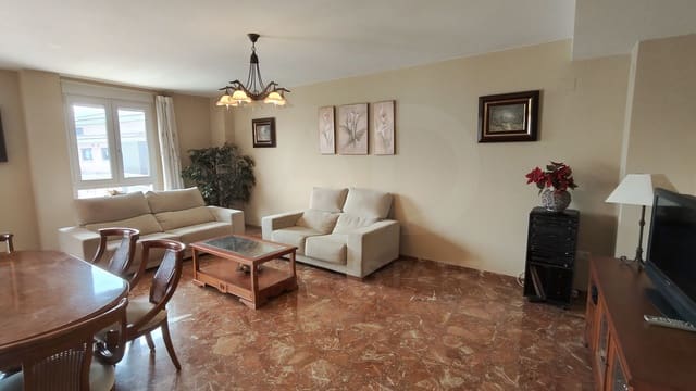 5 sypialnia Apartament na sprzedaż w Vila-real z garażem - 480 000 € (Ref: 10090009)