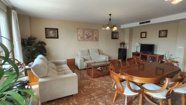 5 sypialnia Apartament na sprzedaż w Vila-real z garażem - 480 000 € (Ref: 10090009)