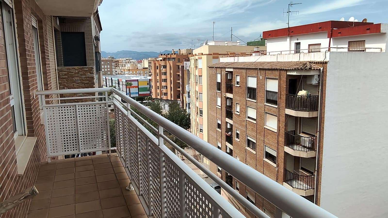5 sypialnia Apartament na sprzedaż w Vila-real z garażem - 480 000 € (Ref: 10090009)